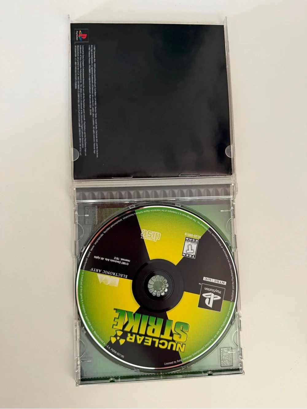 Nuclear Strike PS1 Sony PlayStation 1 Black Label 1997 EA SLUS-00518